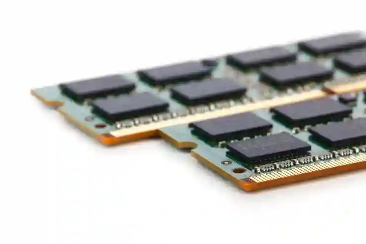 컴퓨터 메모리 추가 방열판 탑재 킹뱅크 DDR5 6400 48GB 램 리뷰