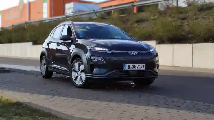 2024 캐딜락 전기차 대형 SUV 리릭 시승기 및 가격 대비 매력은?