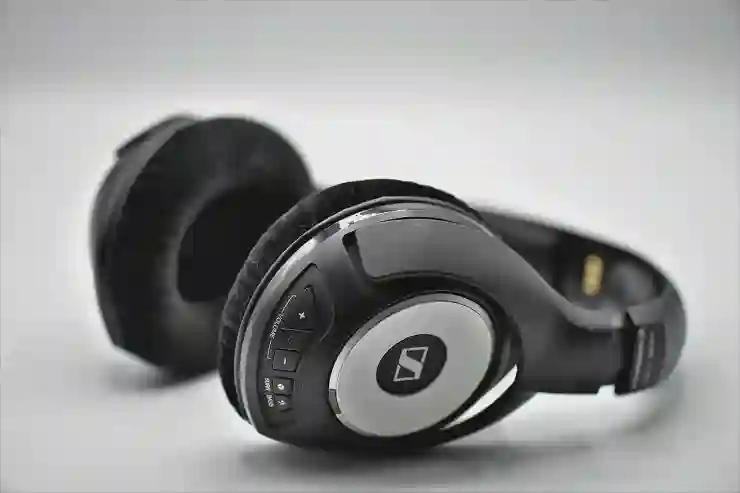 예쁜 레트로 디자인의 저소음 텐키리스 기계식 키보드 엑토 B703 블루투스 지원 살펴보기