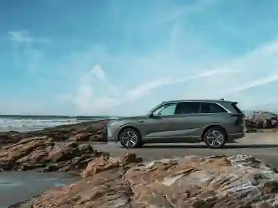 갤럭시 Z폴드4 이렇게 나온다! 폴드3와 비교해 보니..